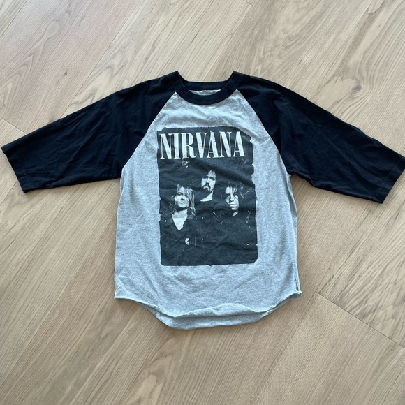 Tops - Vintage Nirvana Baseball Tee - men’s small
